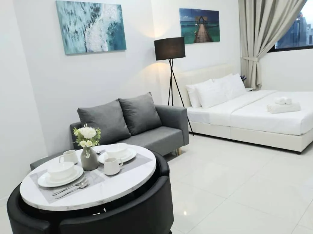 Homestay Chambers Suites Kl - By Staycation Homes Kuala Lumpur